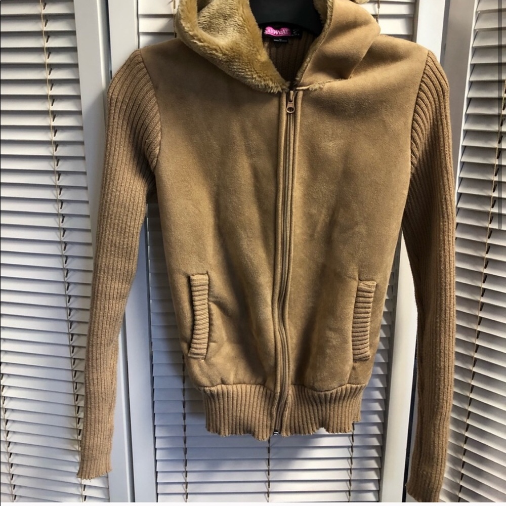 zip up sweater with fur hood